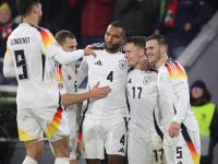 FB体育注册网址-包含欧预赛强劲来袭，球队备战全力以赴的词条