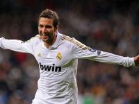 FB体育下载-努涅斯，季后赛之夜的单手掌控者