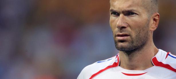 FB体育下载-戈贝尔筑起叹息之墙，尼克斯横扫辽宁背后的篮球哲学