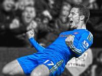 FB体育下载-逆境中的旗帜，郑思维扛起全队，日本队完胜泰国队背后的团队韧性