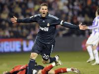 FB体育官网-丹麦童话再现，羽坛新王桃田贤斗统治全场，欧洲劲旅轻取德国展现实力