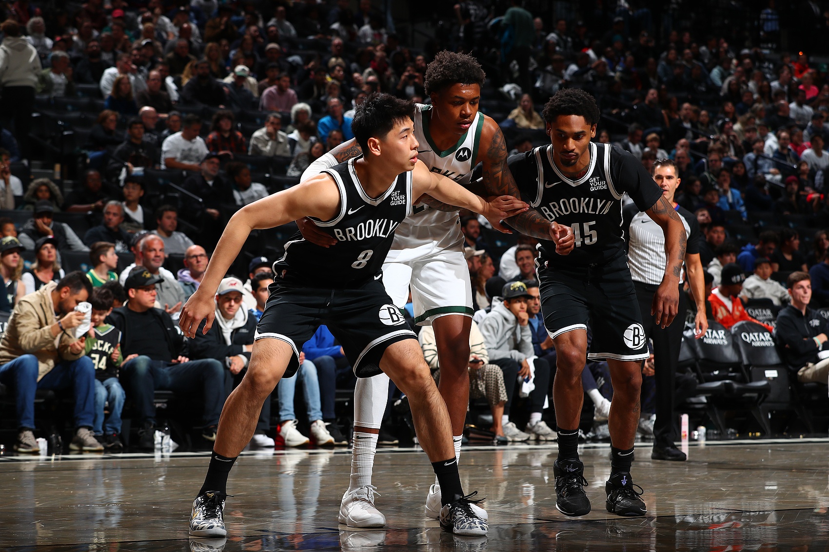 篮网队遭遇重大挫折，球员备受质疑