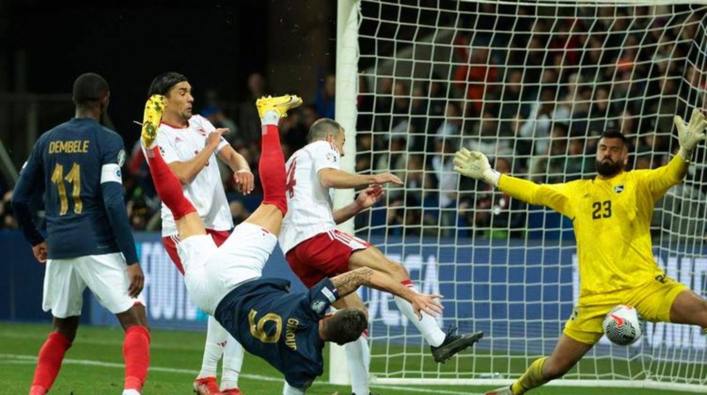 捷克男篮再胜一场继续大比分领跑小组晋级