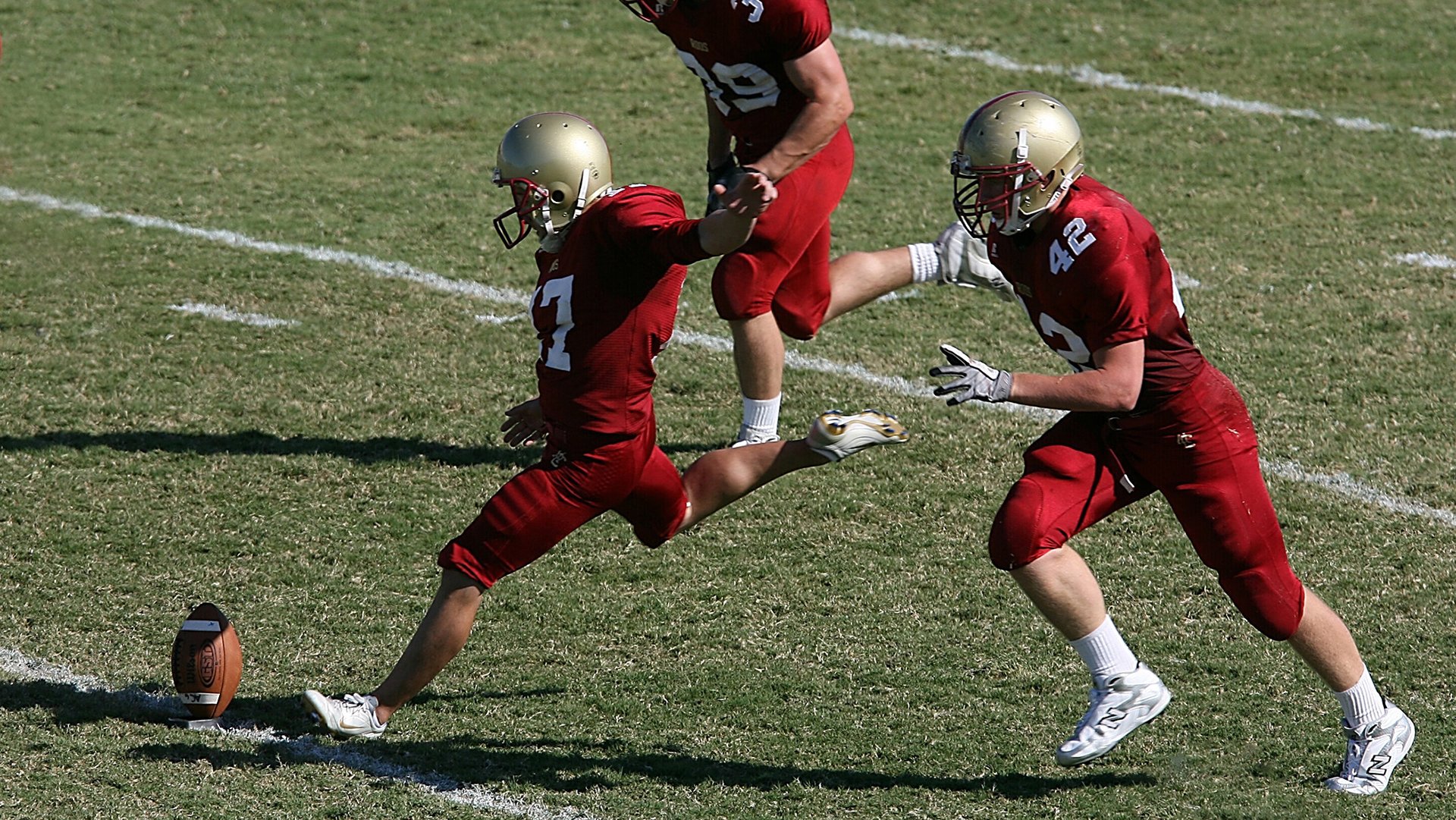 青春风暴席卷德甲！多特蒙德掀翻勒沃库森，加维全程高能输出引爆全场
